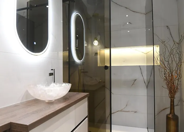 Stellazara Luxury Residence, New, Sea View, Center Apartament