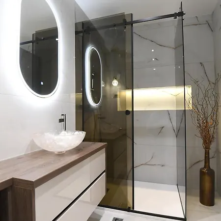 Stellazara Luxury Residence, New, Sea View, Center Appartamento